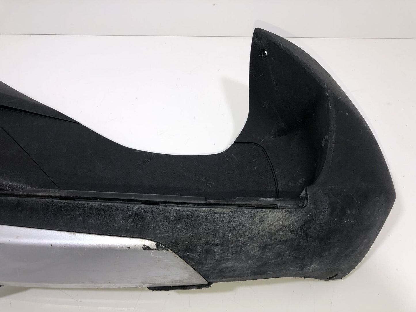 Footrest Right Body Piaggio Beverly 300 ie 2010 2016